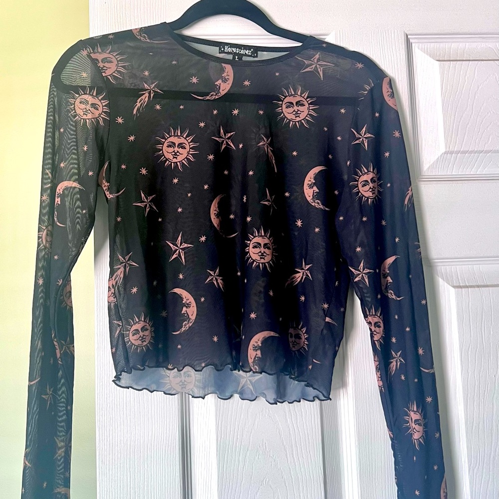 Mesh Cropped Celestial Print Top